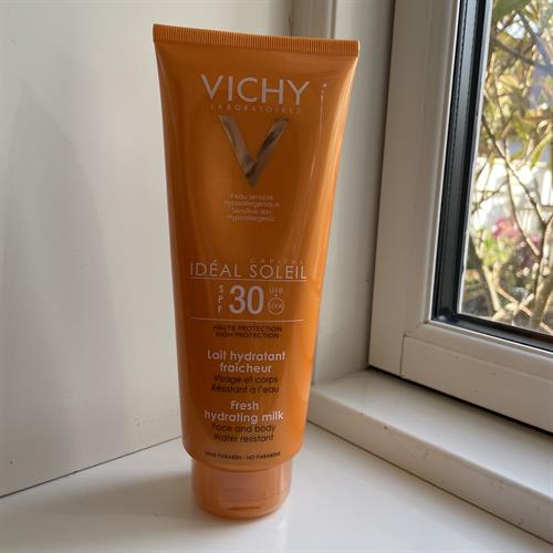 Vichy 30spf face and body water resistant